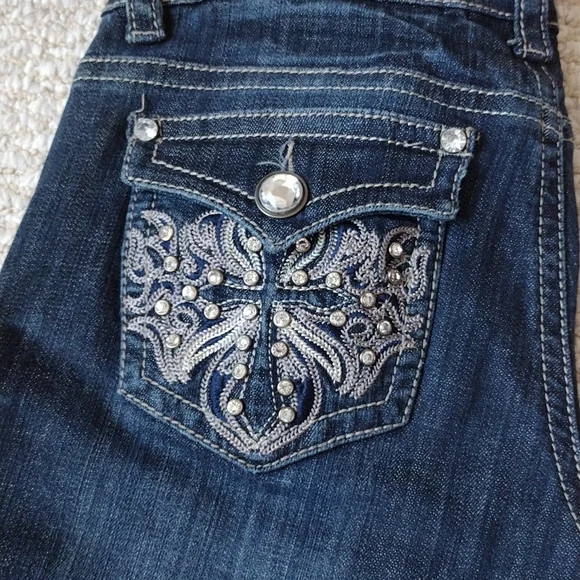 LA Idol Denim Jeans - Picture 2 of 16
